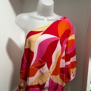 Sanctuary One Shoulder blouse. NWT. XL